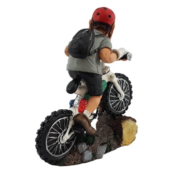 funny_figuur_mountainbike_rear-web