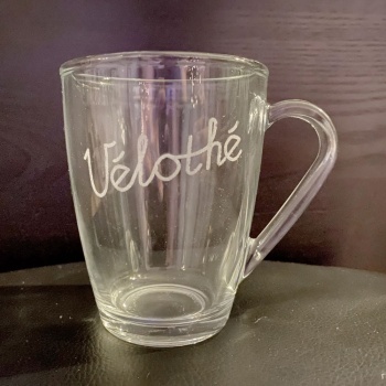 velothe-theeglas